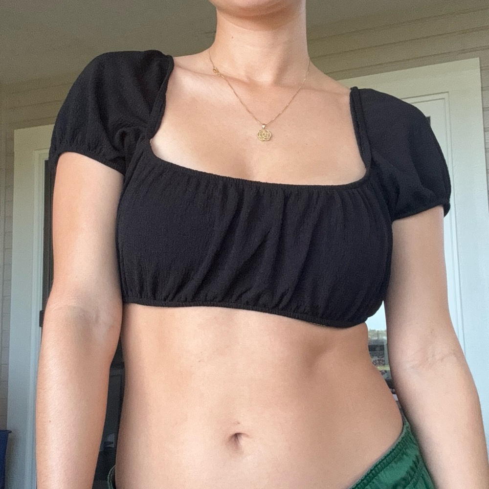 Black Puff Sleeve Cottage Core Crop Top